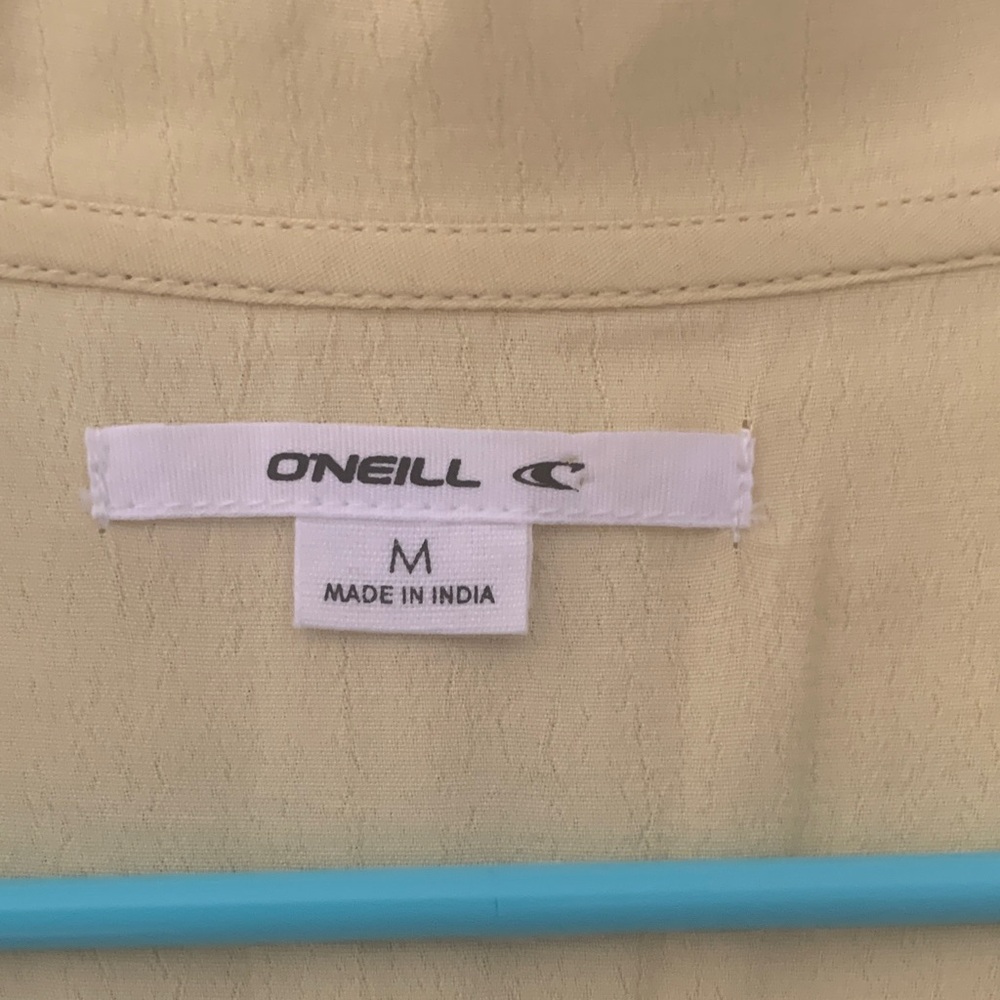 O'Neill Soft Yellow Button-Down Shirt - Picture 2 of 3